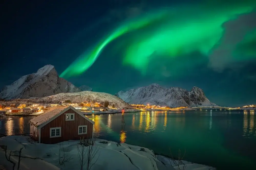Lofoten rundt: Den ultimative guide til togrejser og cruiseoplevelser